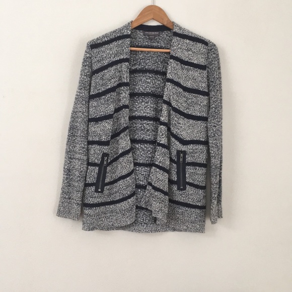 A Pea in the Pod Navy Speckled White Open Cardigan - Picture 1 of 7